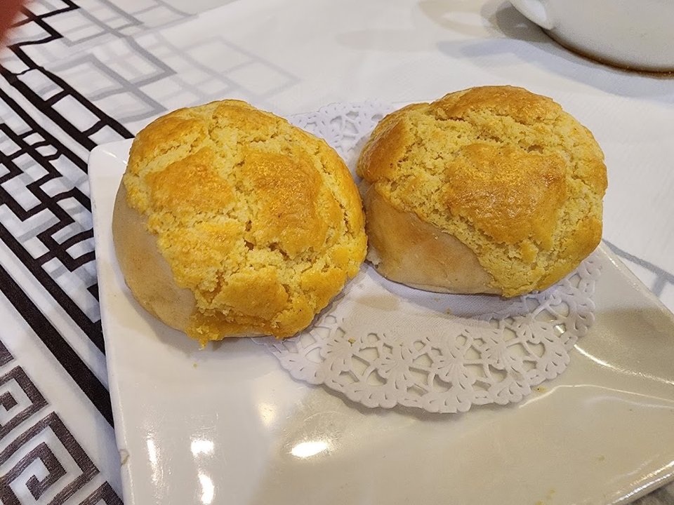 Pineapple Bun